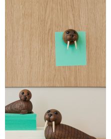 Pack of 6 Magnetic Wally, Wood Figurine by Chresten Sommer, Spring Copenhagen